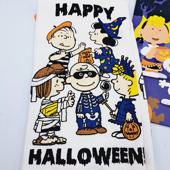 Charlie Brown Peanuts Snoopy Halloween Kitchen Towel & Gift Bag - Picture 2 of 7
